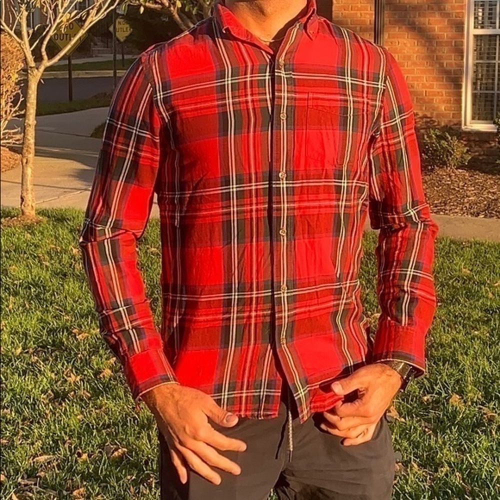 Men’s small old navy button down